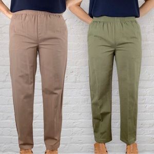 Basic Editions Bundle size small hunter green and tan and beige linen pants
